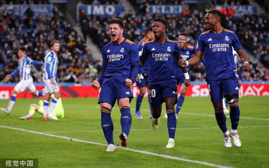 詹卢卡-曼奇尼：现在才11月，谈罗马争冠为时过早（詹卢卡-曼奇尼：才到11月，现在谈罗马夺冠仍为时尚早）