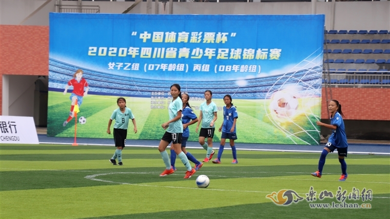 奏二是以
