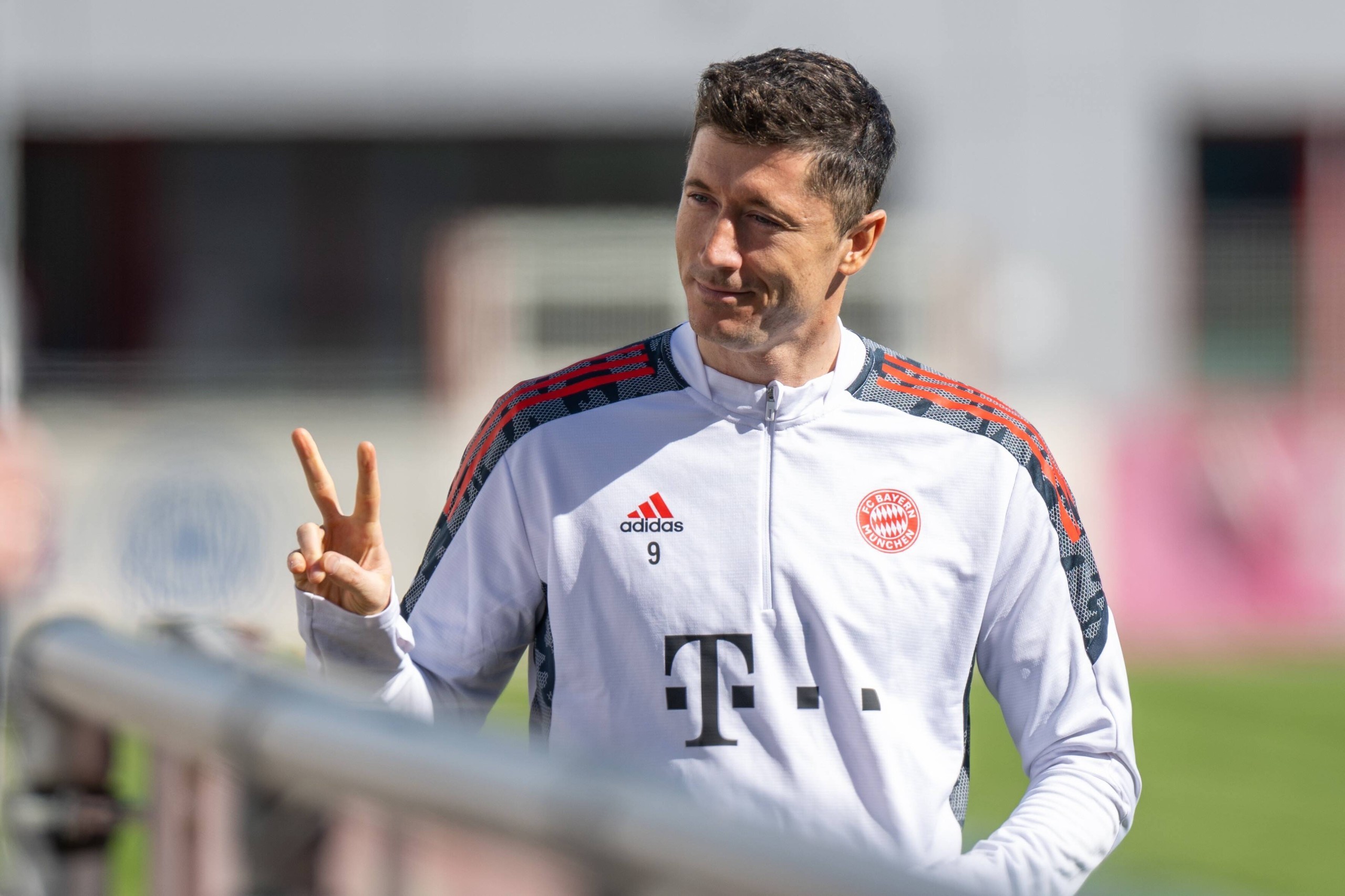 中国香港队无缘亚洲杯正赛，安永佳：心碎，痛到骨子里的遗憾（中国香港队无缘亚洲杯正赛，安永佳直言心碎：遗憾入骨）